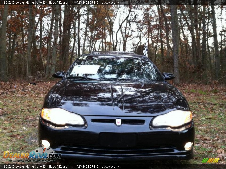 2002 Chevrolet Monte Carlo SS Black / Ebony Photo #2