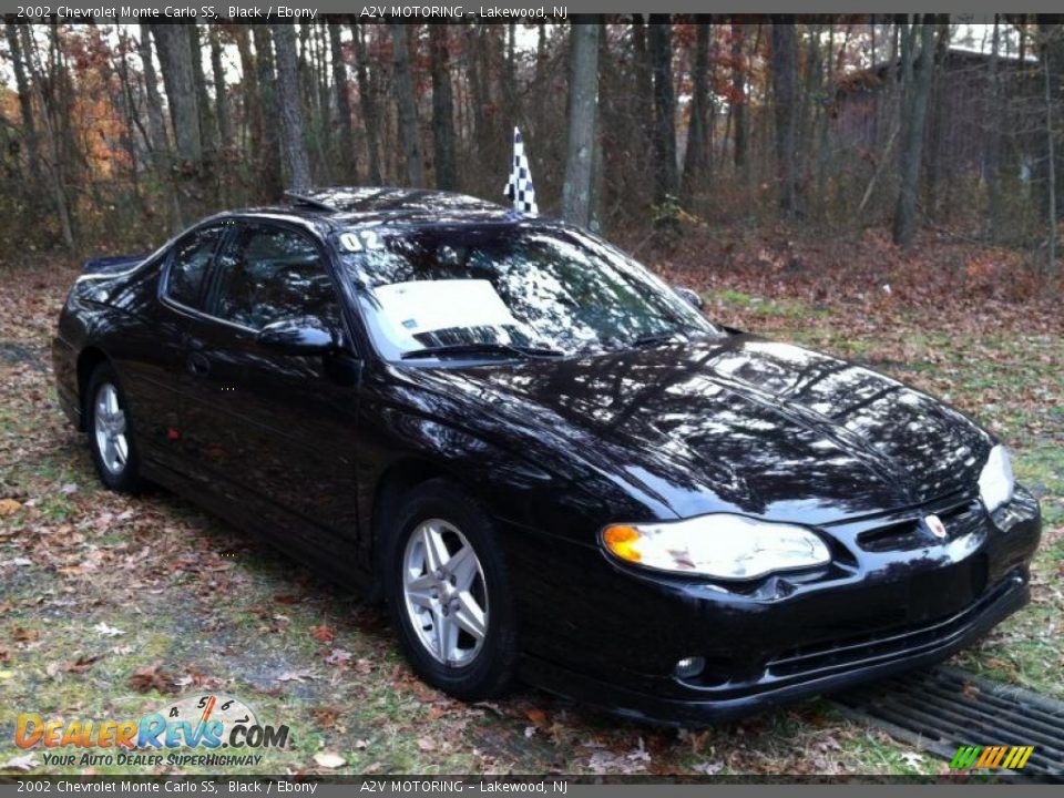 2002 Chevrolet Monte Carlo SS Black / Ebony Photo #9