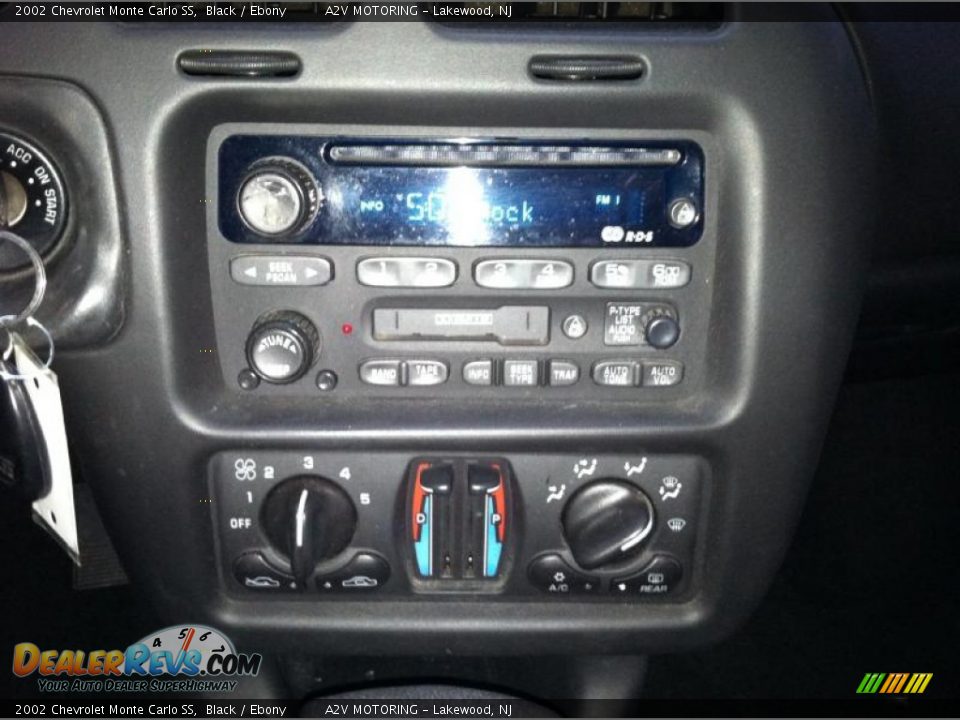 2002 Chevrolet Monte Carlo SS Black / Ebony Photo #26