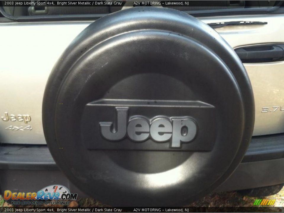 2003 Jeep Liberty Sport 4x4 Bright Silver Metallic / Dark Slate Gray Photo #14