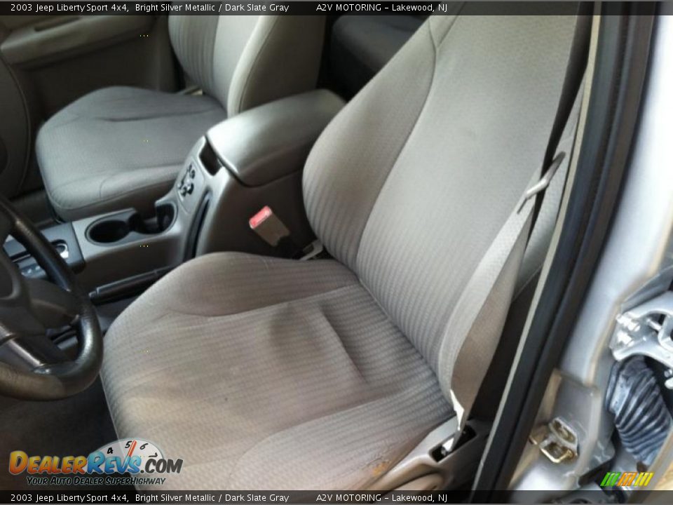 2003 Jeep Liberty Sport 4x4 Bright Silver Metallic / Dark Slate Gray Photo #16