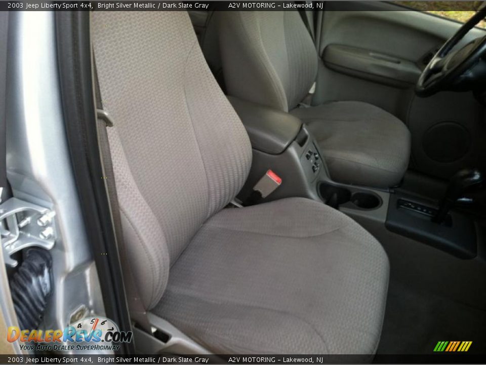 2003 Jeep Liberty Sport 4x4 Bright Silver Metallic / Dark Slate Gray Photo #18