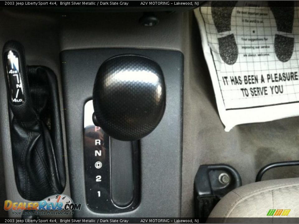 2003 Jeep Liberty Sport 4x4 Shifter Photo #26