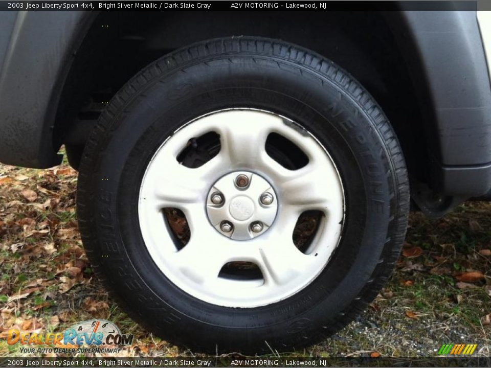 2003 Jeep Liberty Sport 4x4 Bright Silver Metallic / Dark Slate Gray Photo #36