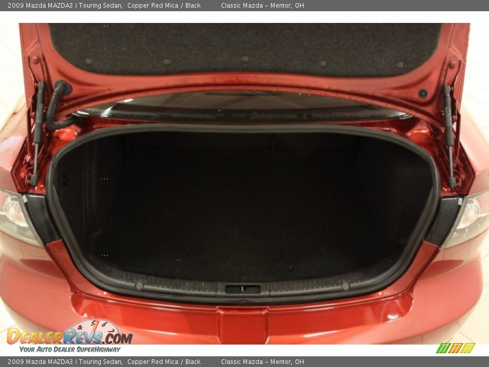 2009 Mazda MAZDA3 i Touring Sedan Copper Red Mica / Black Photo #15