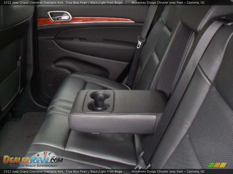 2012 Jeep Grand Cherokee Overland 4x4 True Blue Pearl / Black/Light Frost Beige Photo #16