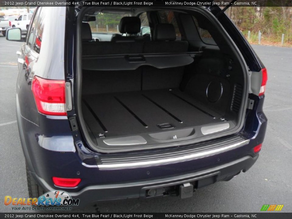 2012 Jeep Grand Cherokee Overland 4x4 True Blue Pearl / Black/Light Frost Beige Photo #20