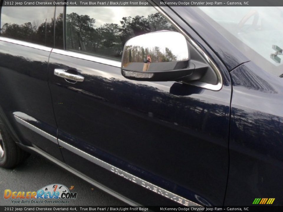 2012 Jeep Grand Cherokee Overland 4x4 True Blue Pearl / Black/Light Frost Beige Photo #25