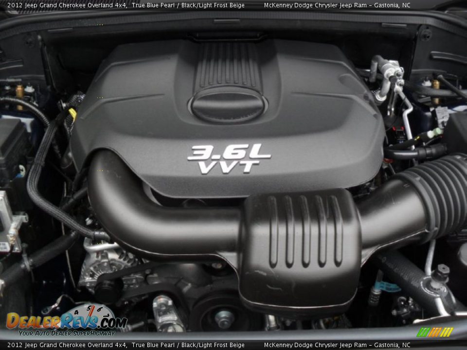 2012 Jeep Grand Cherokee Overland 4x4 True Blue Pearl / Black/Light Frost Beige Photo #27