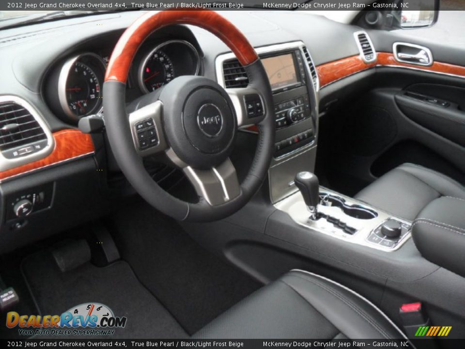 2012 Jeep Grand Cherokee Overland 4x4 True Blue Pearl / Black/Light Frost Beige Photo #28