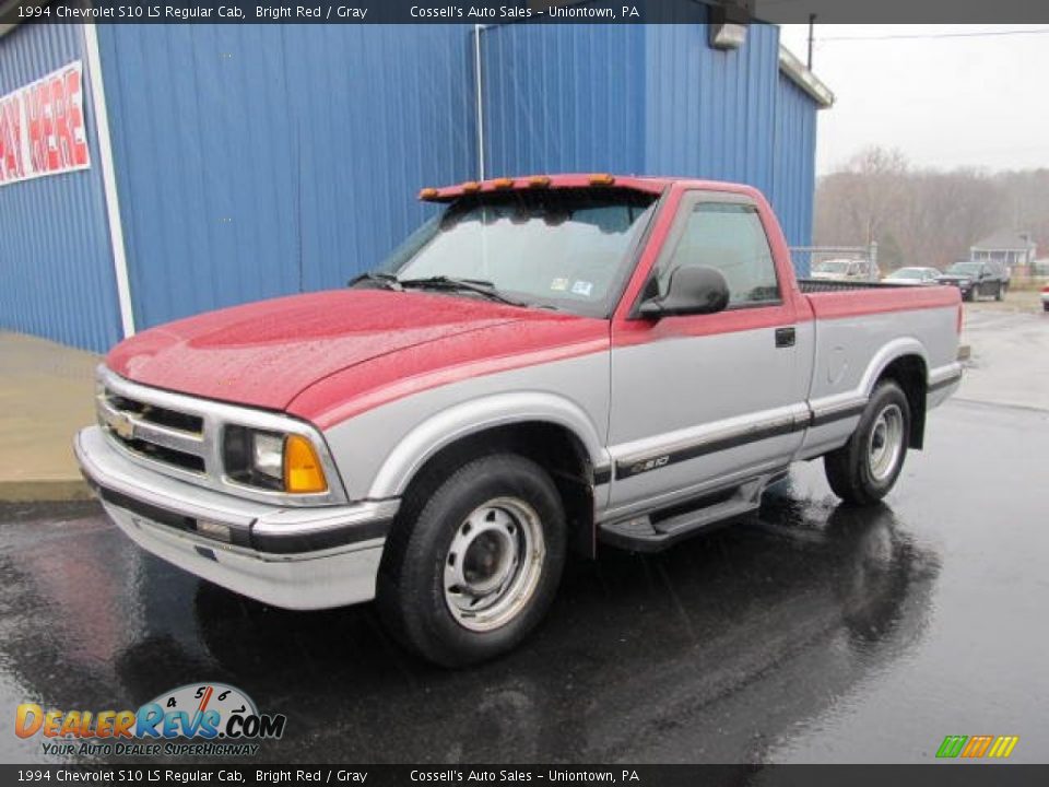 1994 Chevrolet S10 LS Regular Cab Bright Red / Gray Photo #1