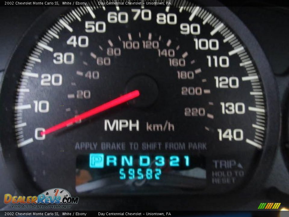 2002 Chevrolet Monte Carlo SS White / Ebony Photo #15