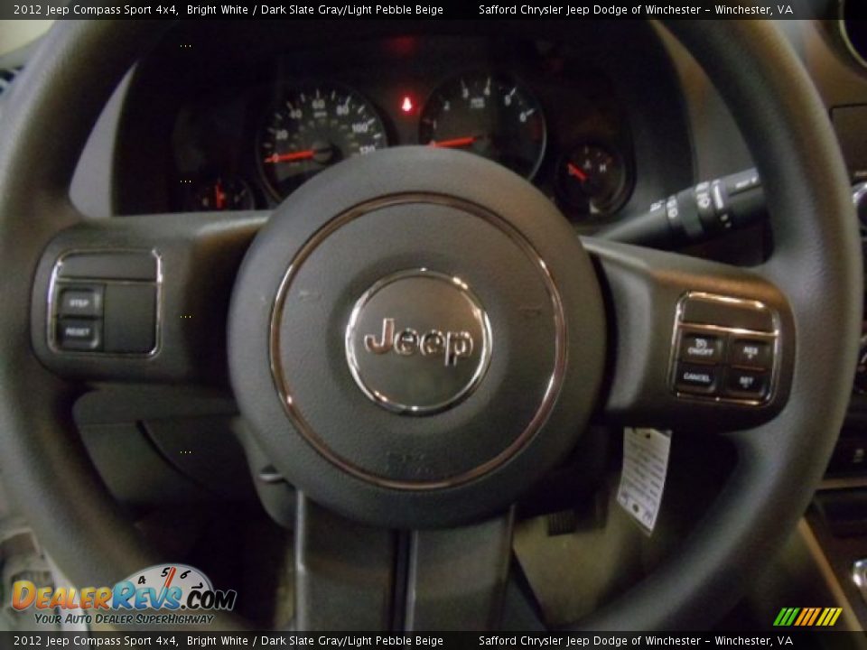 2012 Jeep Compass Sport 4x4 Bright White / Dark Slate Gray/Light Pebble Beige Photo #16