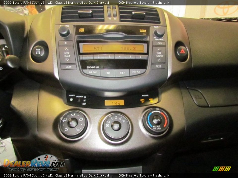 2009 Toyota RAV4 Sport V6 4WD Classic Silver Metallic / Dark Charcoal Photo #18