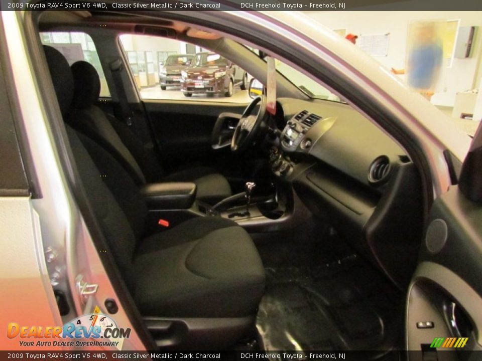 2009 Toyota RAV4 Sport V6 4WD Classic Silver Metallic / Dark Charcoal Photo #26