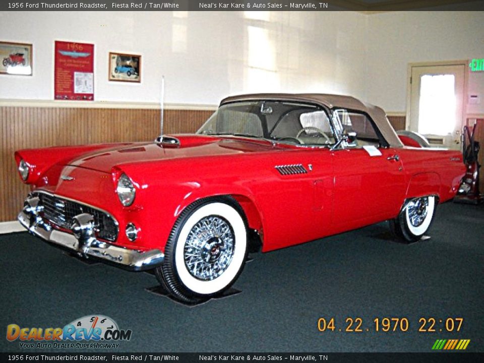 Front 3/4 View of 1956 Ford Thunderbird Roadster Photo #1