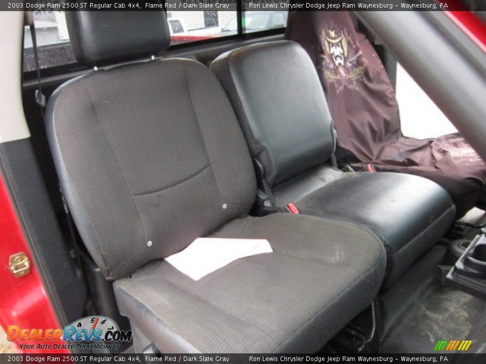 2003 Dodge Ram 2500 ST Regular Cab 4x4 Flame Red / Dark Slate Gray Photo #16