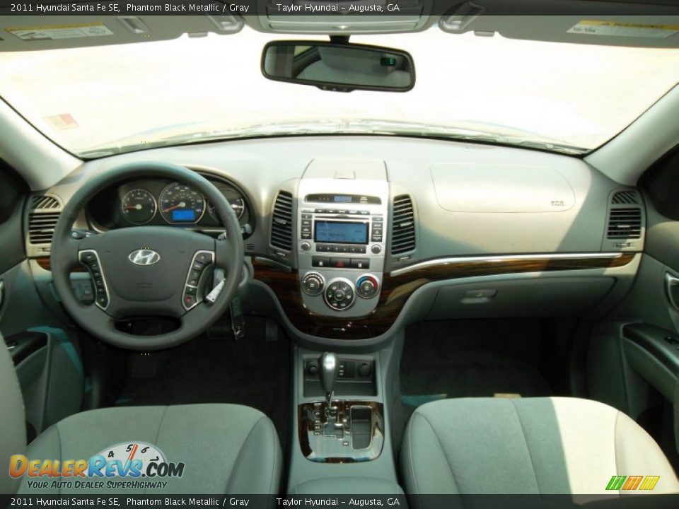 2011 Hyundai Santa Fe SE Phantom Black Metallic / Gray Photo #9