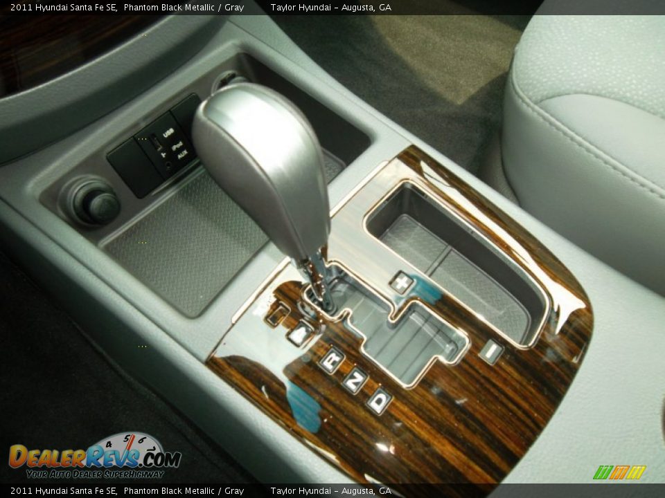 2011 Hyundai Santa Fe SE Phantom Black Metallic / Gray Photo #22