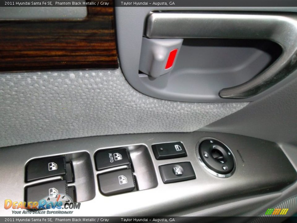 2011 Hyundai Santa Fe SE Phantom Black Metallic / Gray Photo #26