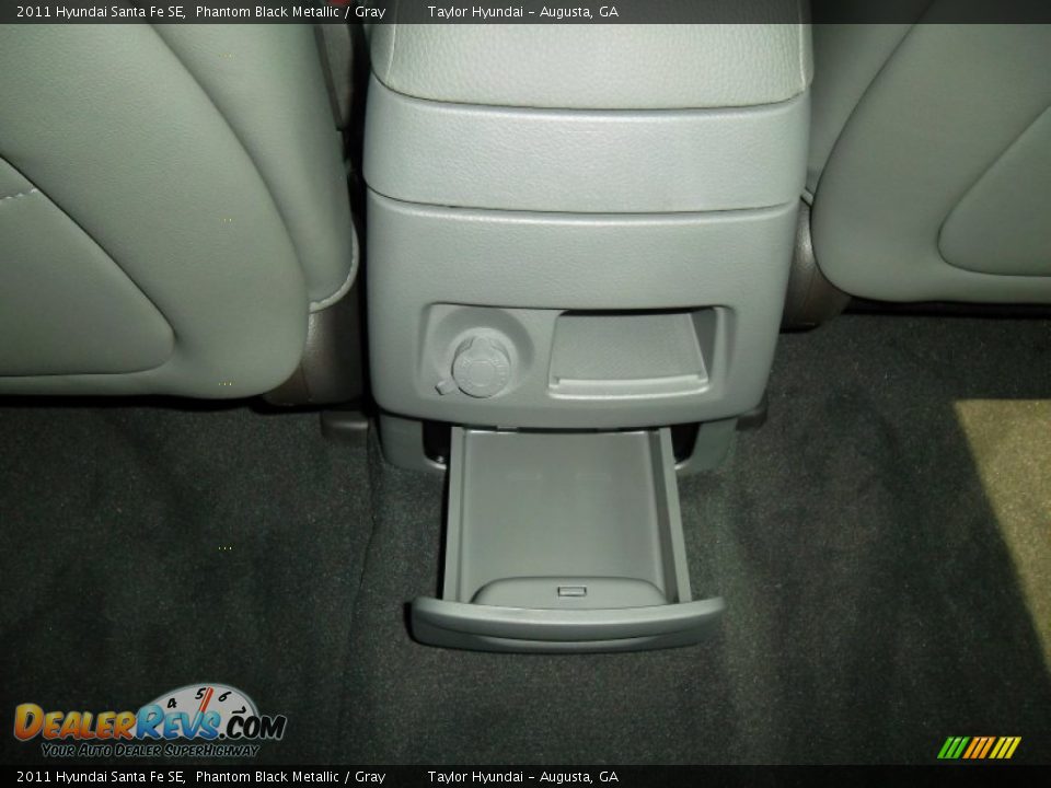 2011 Hyundai Santa Fe SE Phantom Black Metallic / Gray Photo #31