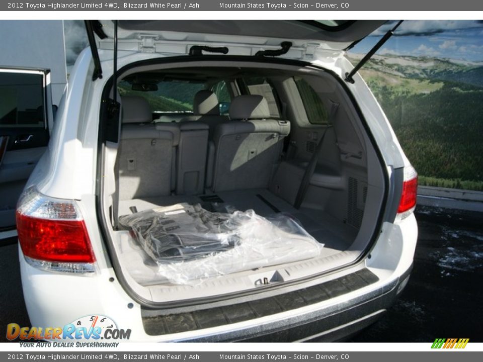 2012 Toyota Highlander Limited 4WD Blizzard White Pearl / Ash Photo #12
