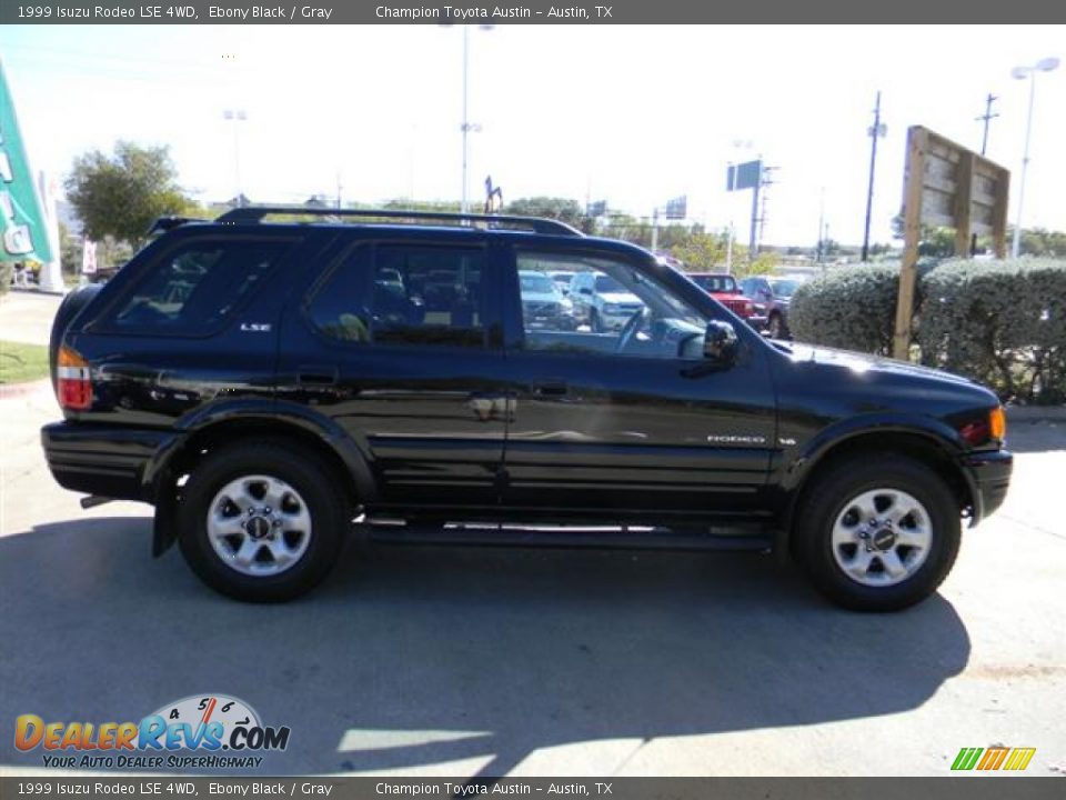 1999 Isuzu Rodeo LSE 4WD Ebony Black / Gray Photo #4