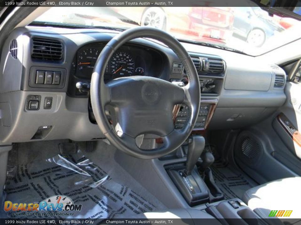 1999 Isuzu Rodeo LSE 4WD Ebony Black / Gray Photo #13