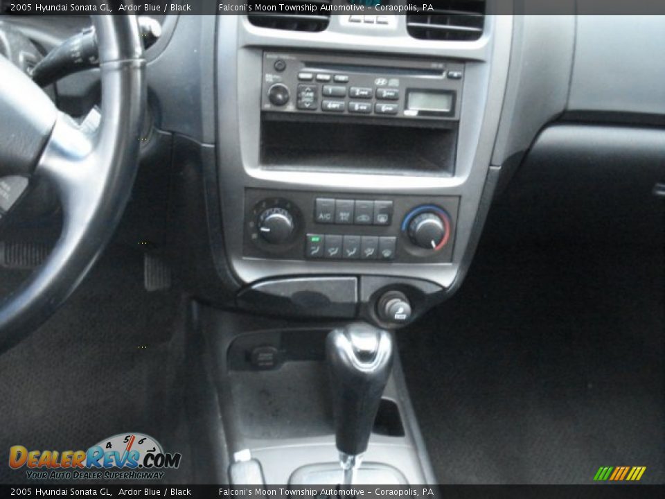 2005 Hyundai Sonata GL Ardor Blue / Black Photo #13