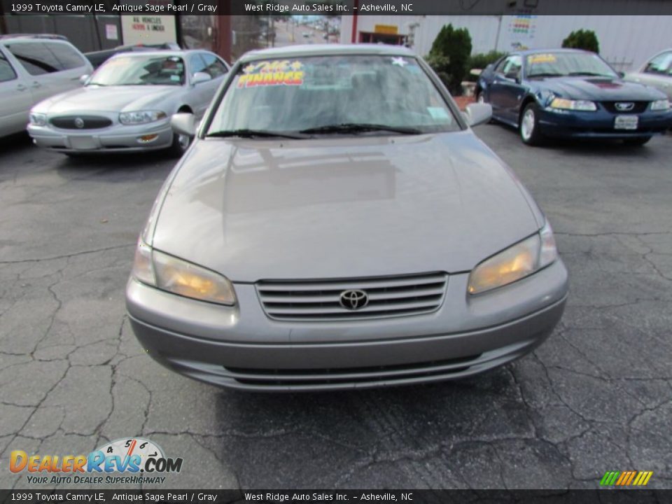 1999 Toyota Camry LE Antique Sage Pearl / Gray Photo #11