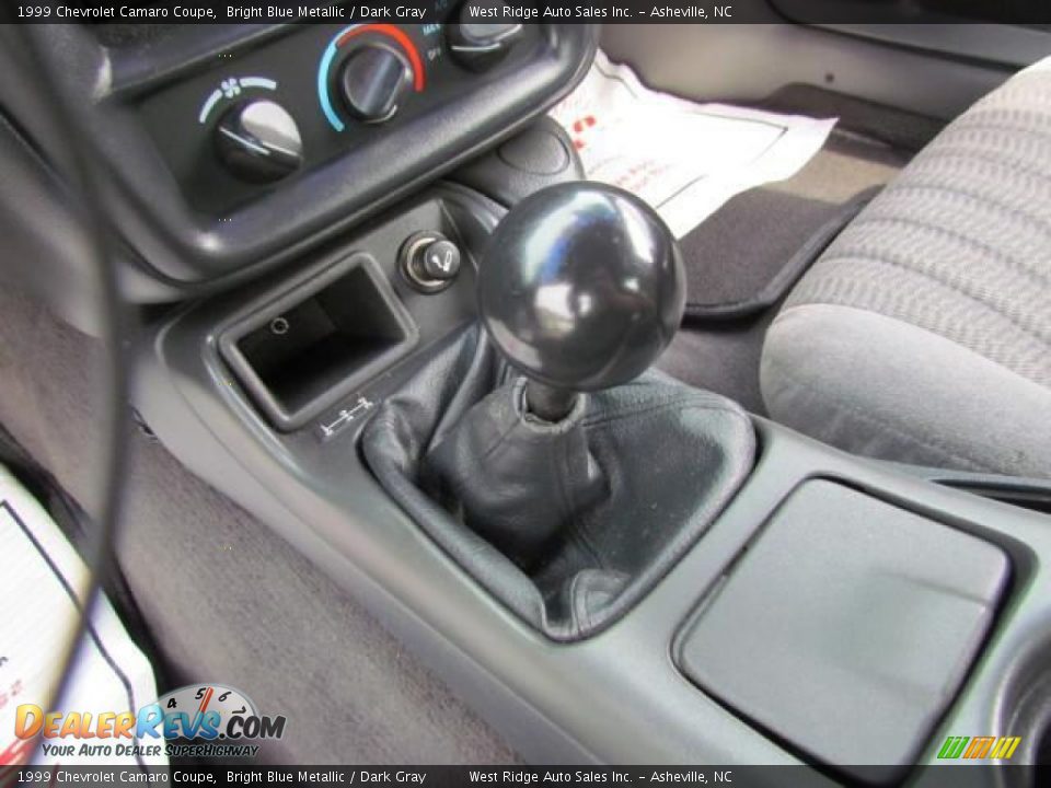1999 Chevrolet Camaro Coupe Shifter Photo #17