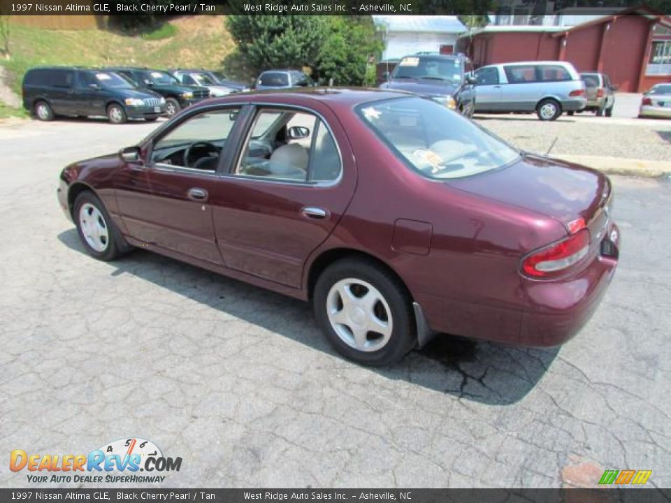 1997 Nissan Altima GLE Black Cherry Pearl / Tan Photo #8