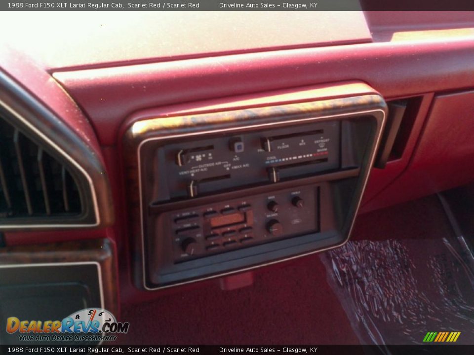 Controls of 1988 Ford F150 XLT Lariat Regular Cab Photo #20