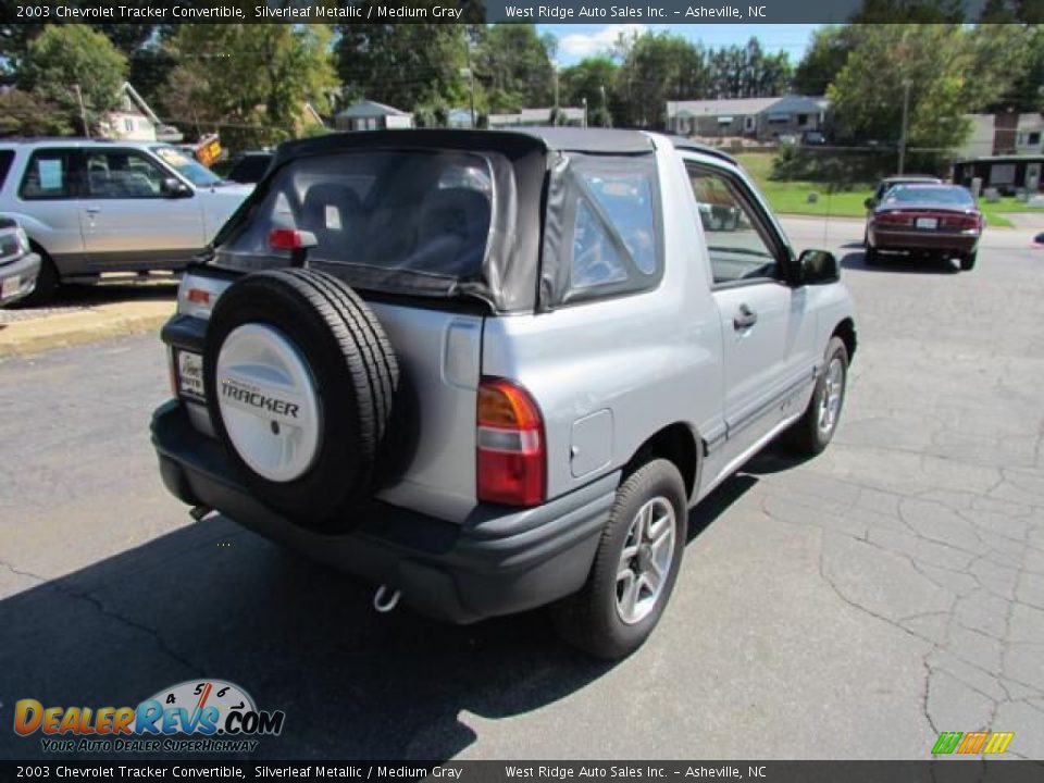 2003 Chevrolet Tracker Convertible Silverleaf Metallic / Medium Gray Photo #5