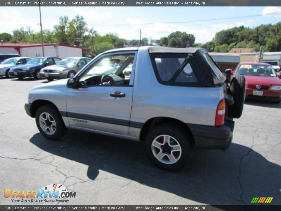 2003 Chevrolet Tracker Convertible Silverleaf Metallic / Medium Gray Photo #8