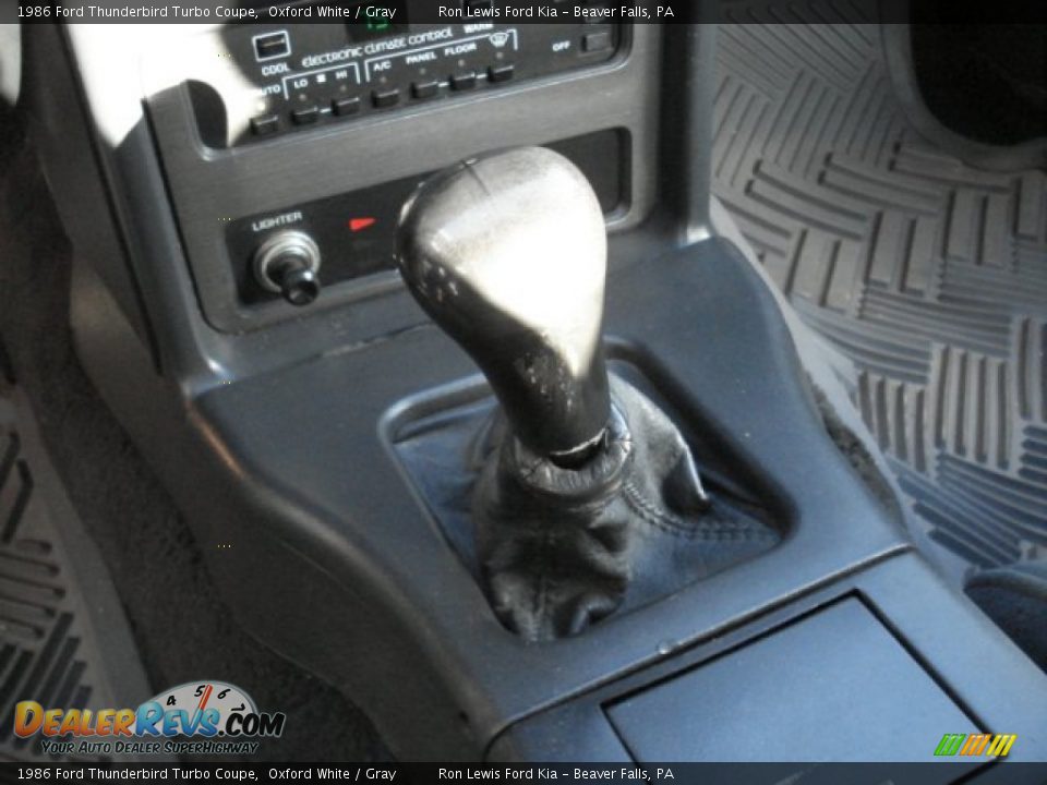 1986 Ford Thunderbird Turbo Coupe Shifter Photo #23