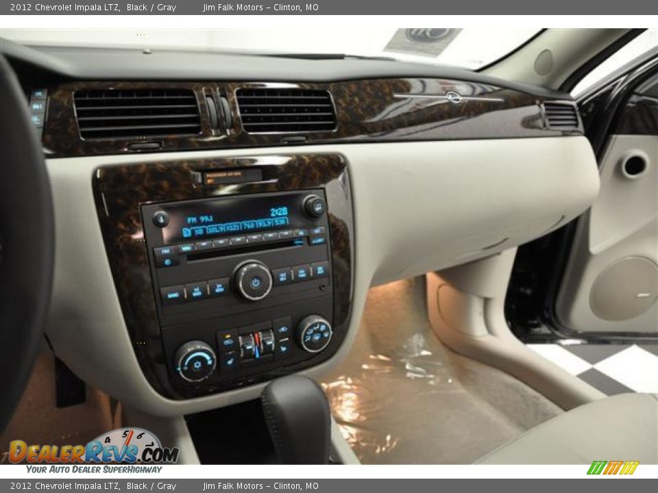 2012 Chevrolet Impala LTZ Black / Gray Photo #16