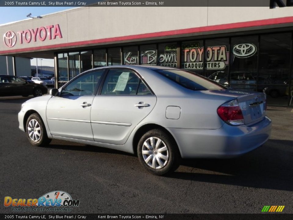 2005 Toyota Camry LE Sky Blue Pearl / Gray Photo #2