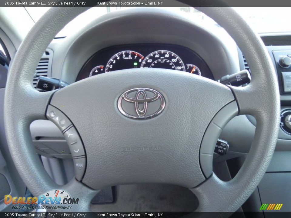 2005 Toyota Camry LE Sky Blue Pearl / Gray Photo #4