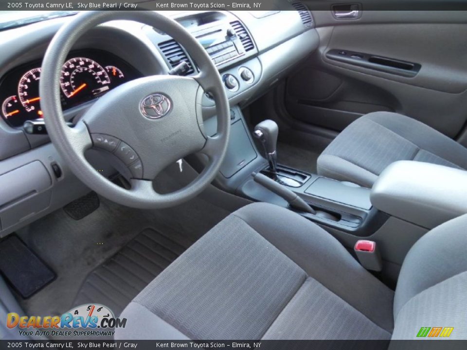 2005 Toyota Camry LE Sky Blue Pearl / Gray Photo #5