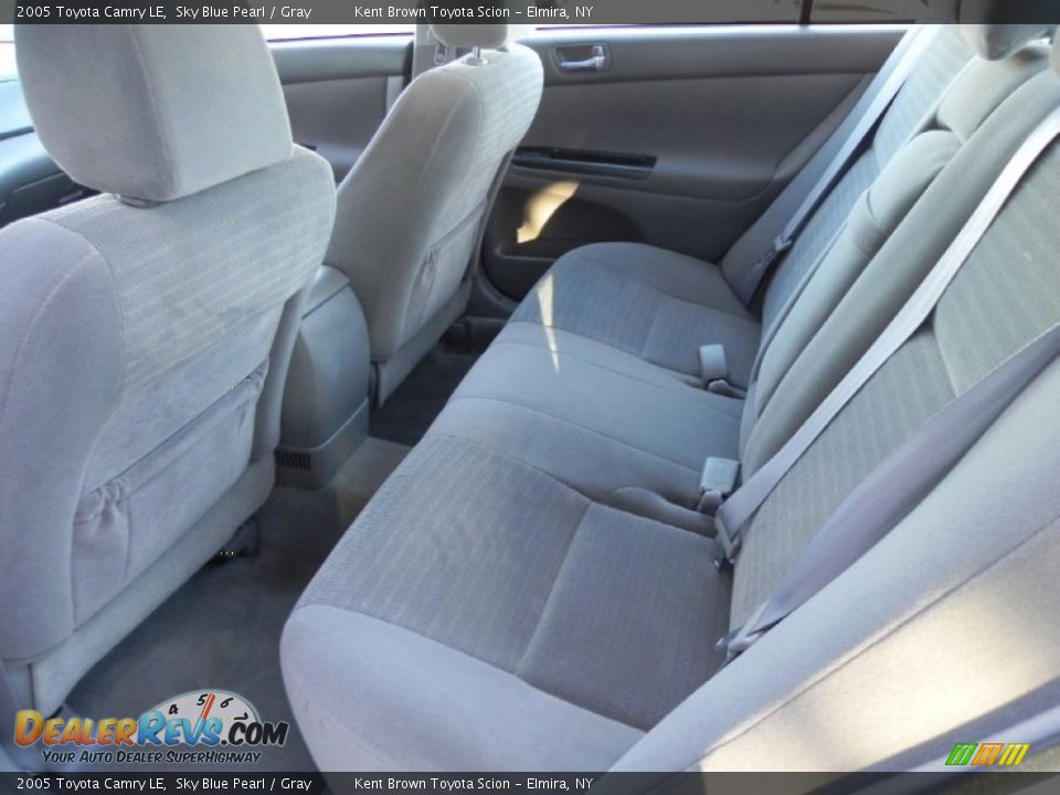 2005 Toyota Camry LE Sky Blue Pearl / Gray Photo #9