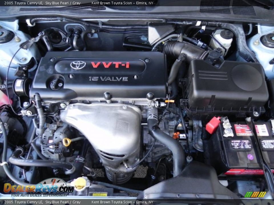 2005 Toyota Camry LE Sky Blue Pearl / Gray Photo #12