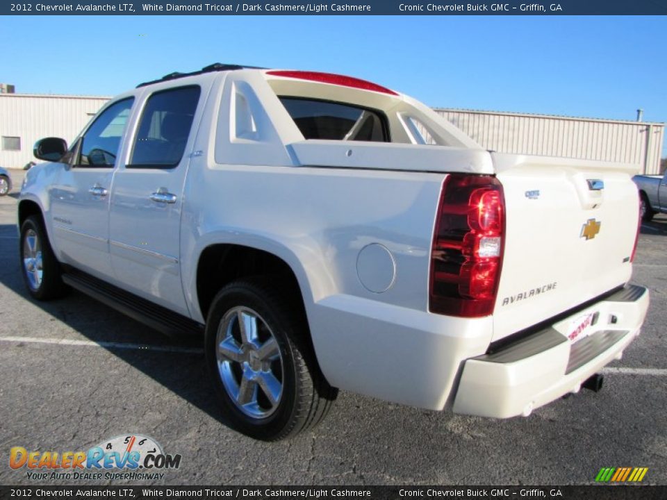 2012 Chevrolet Avalanche LTZ White Diamond Tricoat / Dark Cashmere/Light Cashmere Photo #5