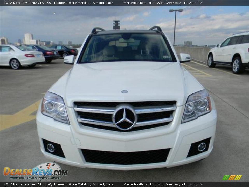 2012 Mercedes-Benz GLK 350 Diamond White Metallic / Almond/Black Photo #2
