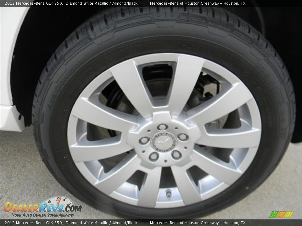 2012 Mercedes-Benz GLK 350 Diamond White Metallic / Almond/Black Photo #9