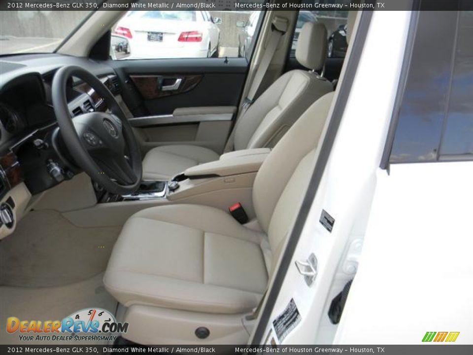 2012 Mercedes-Benz GLK 350 Diamond White Metallic / Almond/Black Photo #11