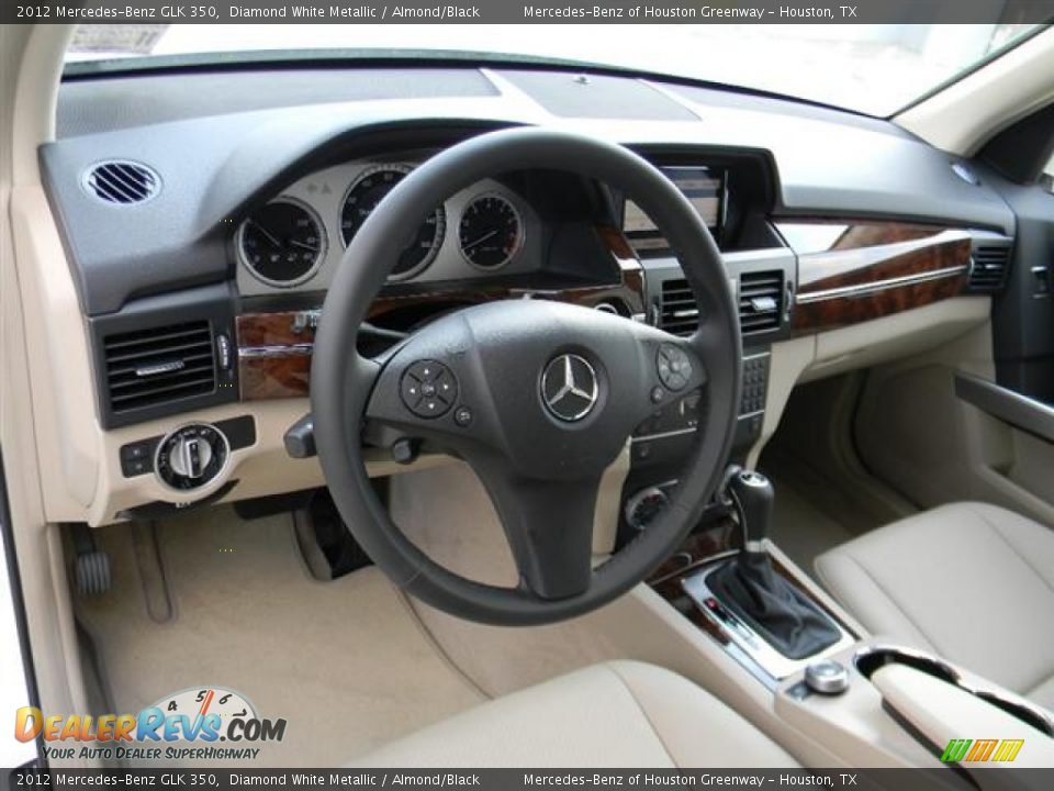 2012 Mercedes-Benz GLK 350 Diamond White Metallic / Almond/Black Photo #12