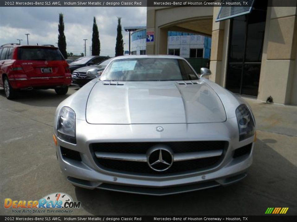 2012 Mercedes-Benz SLS AMG Iridium Silver Metallic / designo Classic Red Photo #2