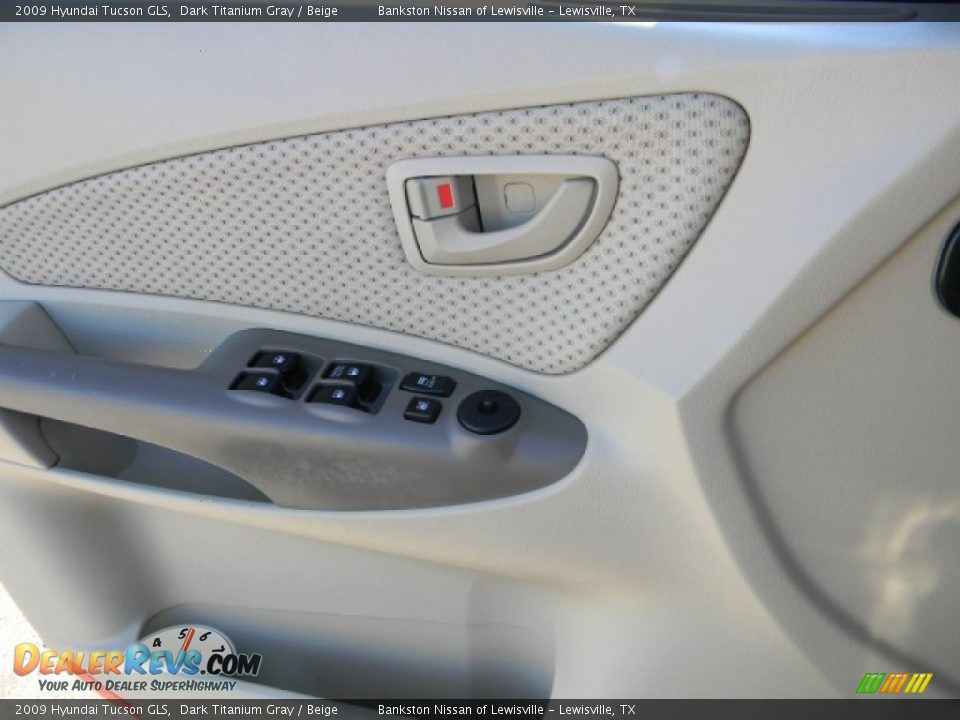 2009 Hyundai Tucson GLS Dark Titanium Gray / Beige Photo #11