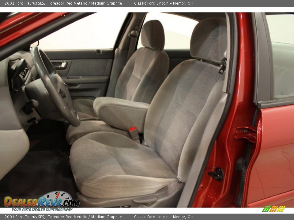 Medium Graphite Interior - 2001 Ford Taurus SES Photo #6